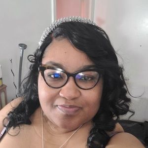 Meet your Posher, Zakeena